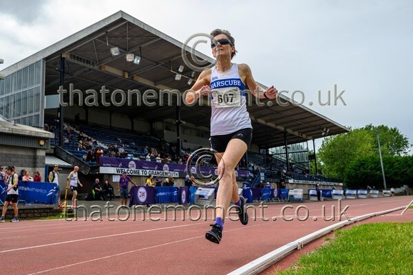 CEM26-814262 - Track Female Set Two