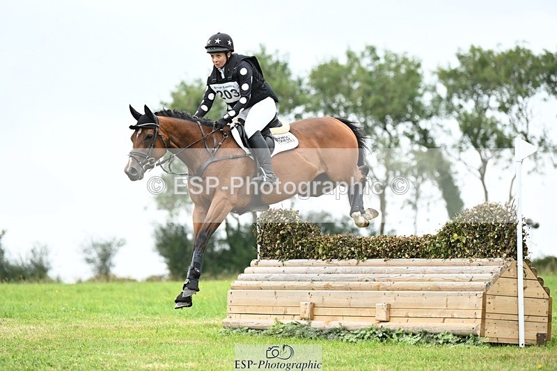 240831A-143631-04685 - 203-Roxi.Foster-CABLE.MOUNTAIN