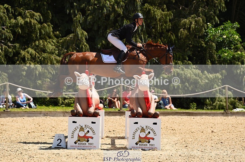 230527-133136-10803 - 418-ARTFUL_TRINITY-Max_Warburton-SJ