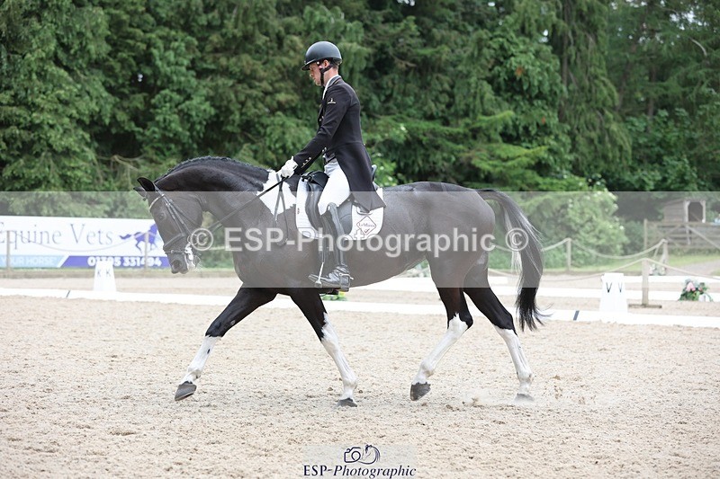 240524-171506-11264 - 377-HONEYBROOK_EXTRA_SPECIAL-Tom_Rowland