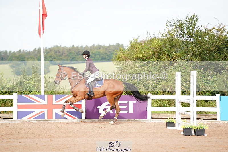 240804A-092520-09853 - Cls 48 Snr Discovery and 1m Open