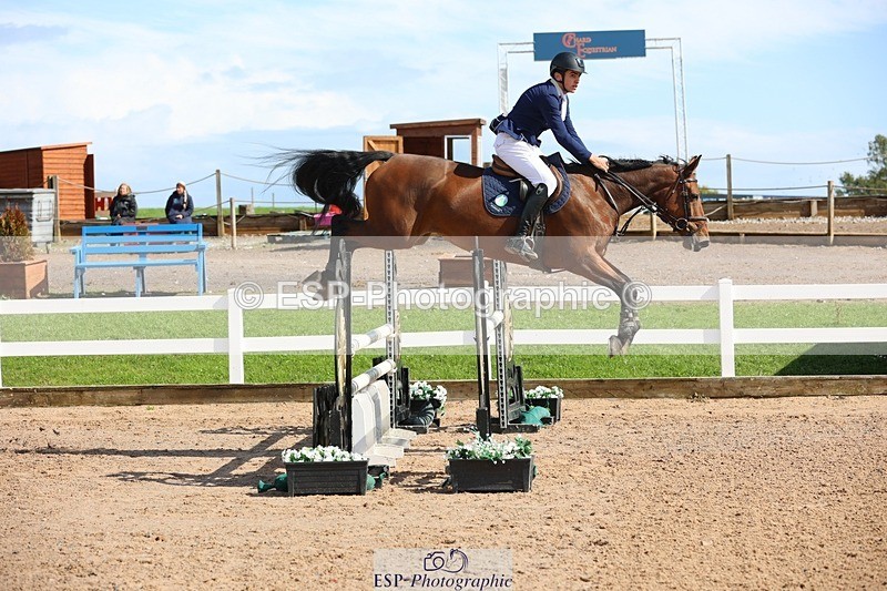 250913-141124-07283 - Cls 25 1.05m Amateur Quali