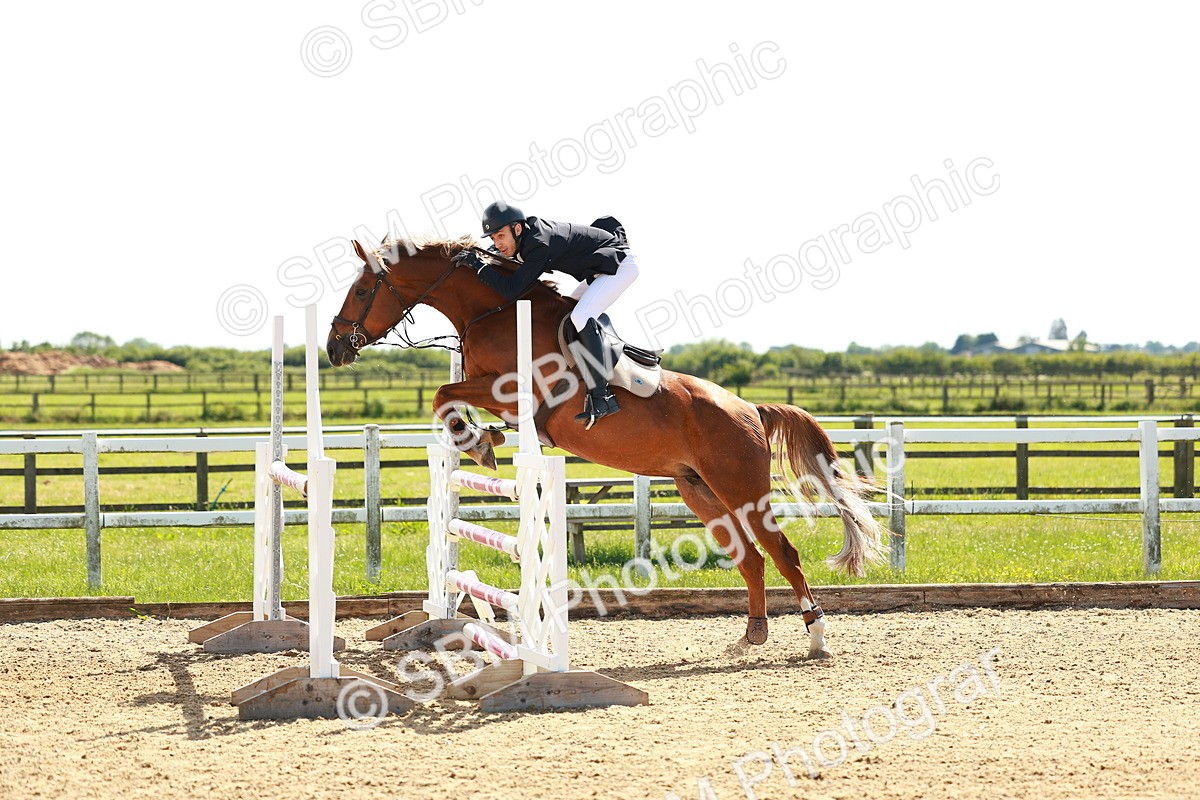 SBM_002667 - Class 4 - Senior Newcomers - 1.10m