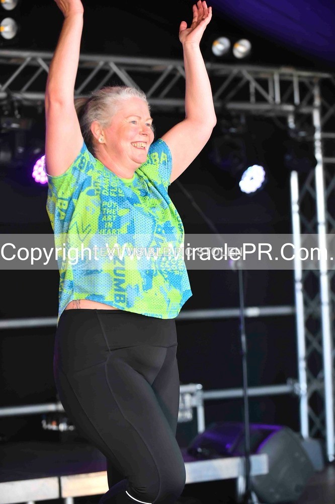 SH4_0397 - Zumba with Sara Ann.