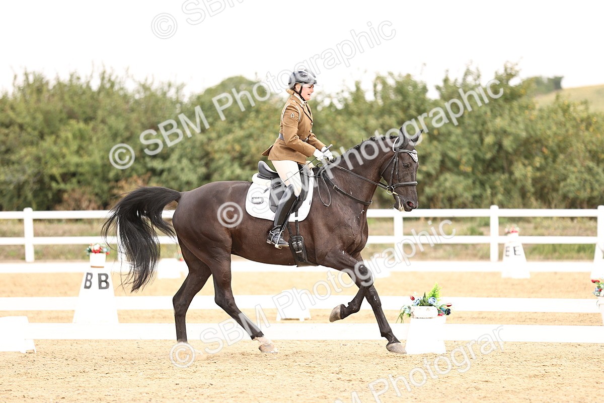 SBM_013759 - Class 4 - Novice 5  12.13-13.02