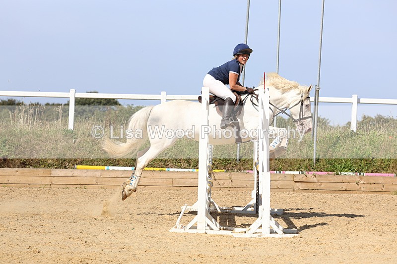 3E7A1345 - Class 9: 80cm Senior