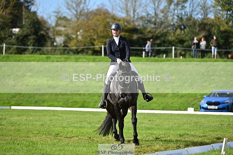 251024A-120734-09508 - F-468-Tabitha.Stephenson