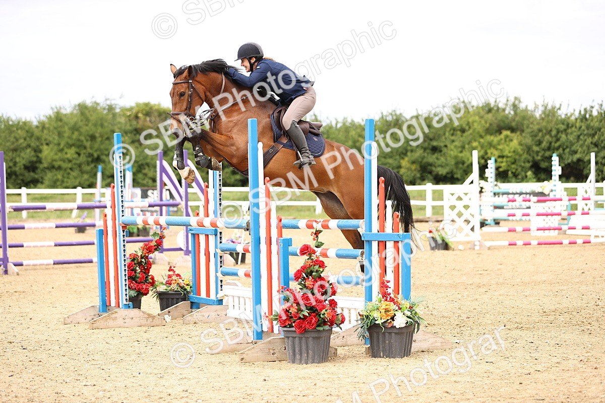SBM_007812 - Class 19 - Senior Newcomers - 1.10m