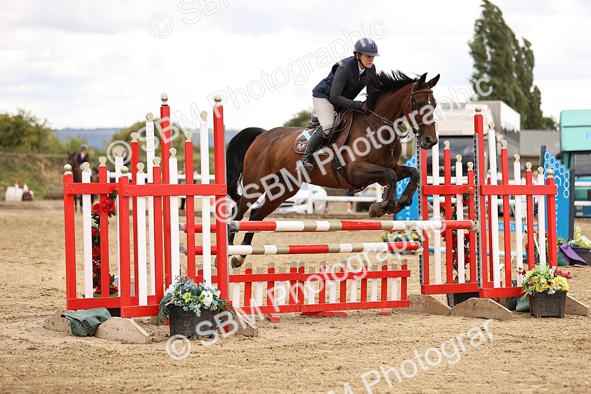 SBM_013433 - Class 14 - Senior Discovery - 1.00m Open