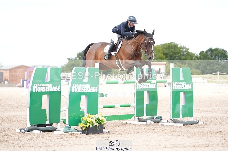 250801-113815-04961 - Cls 14 Snr Fox 1st Rnd