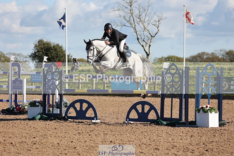 240419A-170641-09603 - Cls 10, 2 Star Big Tour 145cm  Break to End