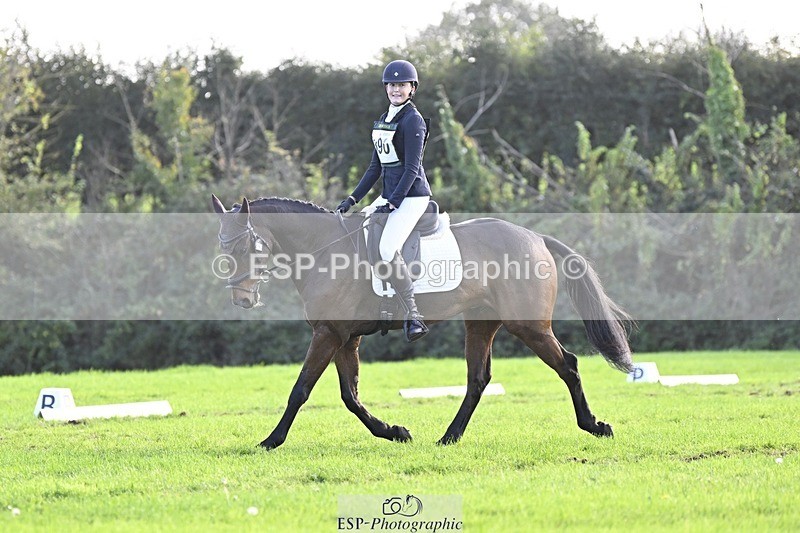 241025-144423-09720 - 390-Pippa.Howell-Phippard-NO.LIMIT.II