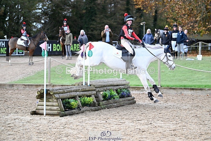 241117-103330-03163 - Cls 2 80-85cm 10.20 to 11.20