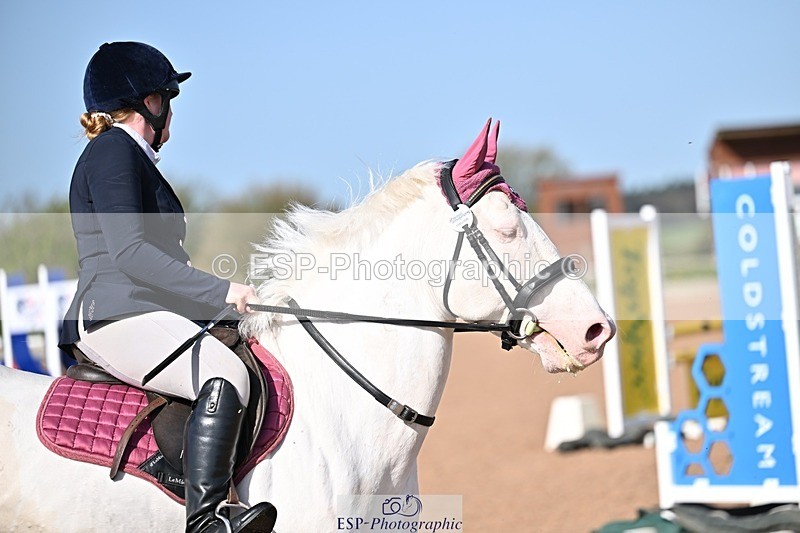 260408-103123-00177 - Cls 2 British Novice and 90cm