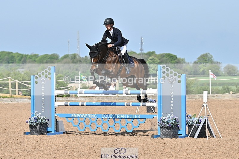 240509A-103249-00903 - Cls 8 Foxhunter