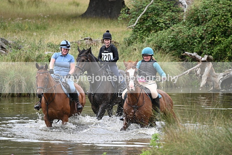 WJ7_3471 - Time at Water 12:15 to 12:50