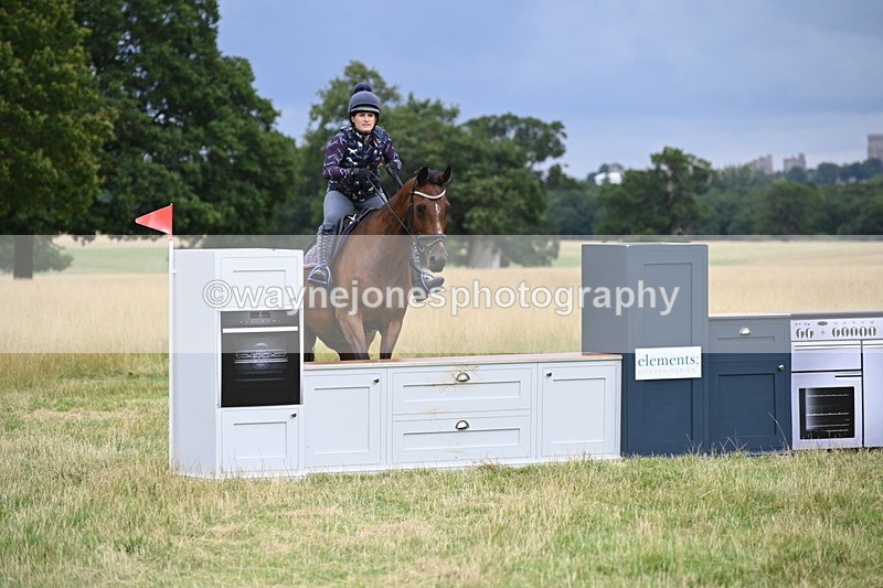 WJ6_2889 - Time at Jump 11:06 to 11:40
