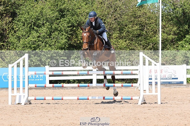 250509-114740-06460 - Cls 19 Snr Discovery and 1m Open