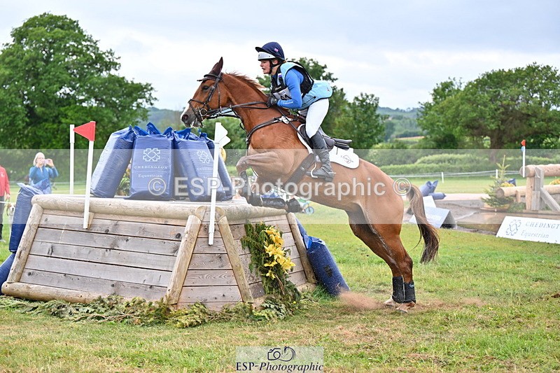 250524A-103817-09355 - A-061-Isabelle.Cook-EMERALD.KATIE