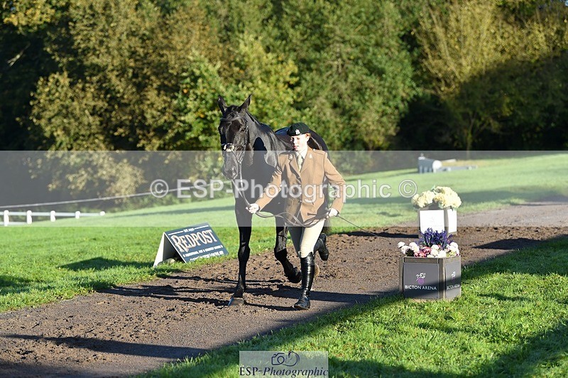 231022-091614-21658 - 647-HAPPY.BIATS-Lucy.Wisher-TrotUp+SJ