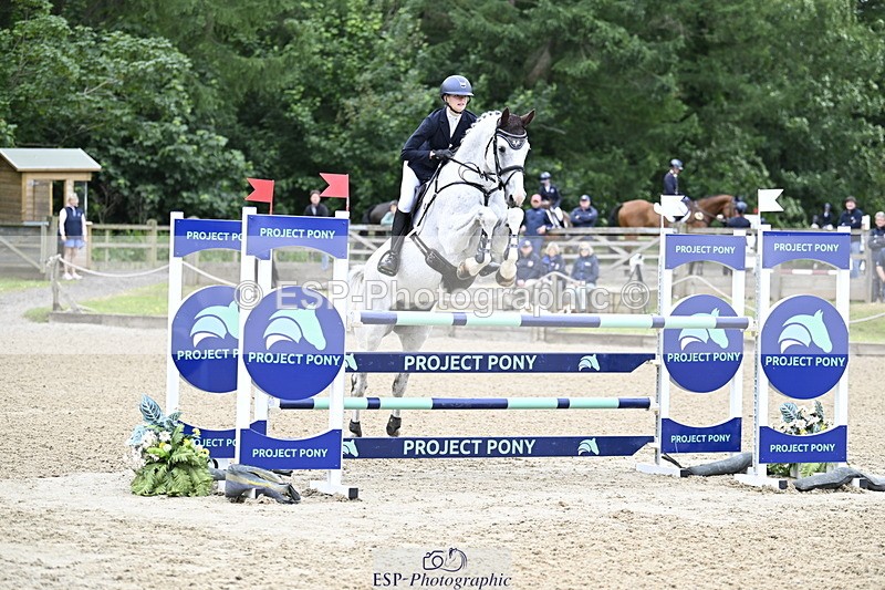 250525A-100215-15216 - A-063-Elizabeth.Barratt-RIDE.FOR.THAIS.CHAMAN.DUMONTCEAU