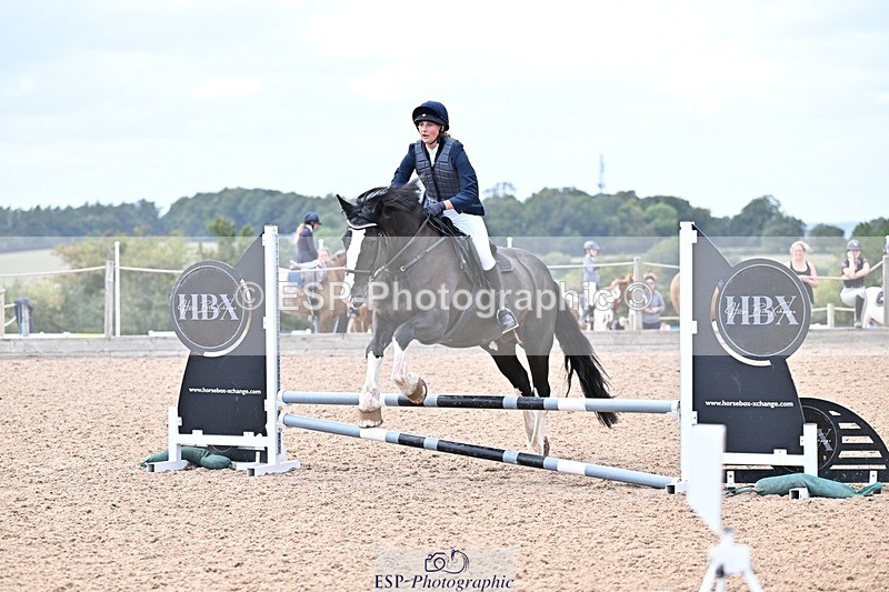 250826-153817-00150 - Clear Round and 60cm