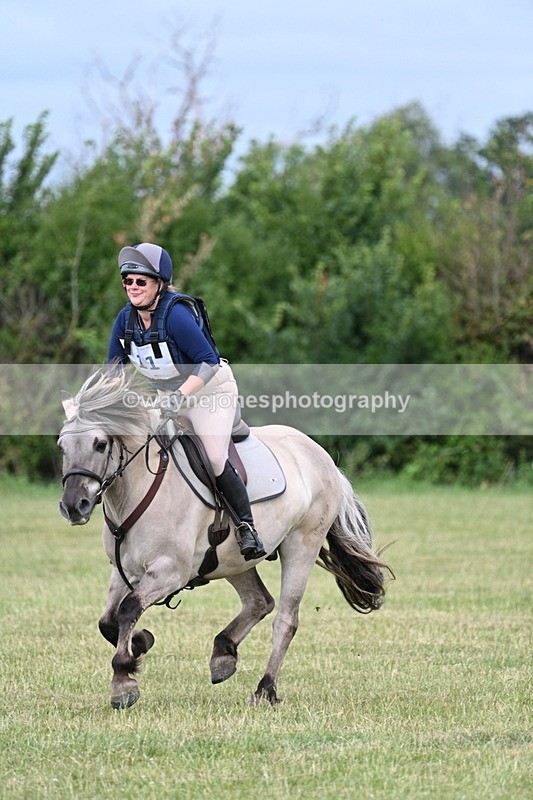 WJ7_4770 - 60cm XC Time 09:58 to 10:16