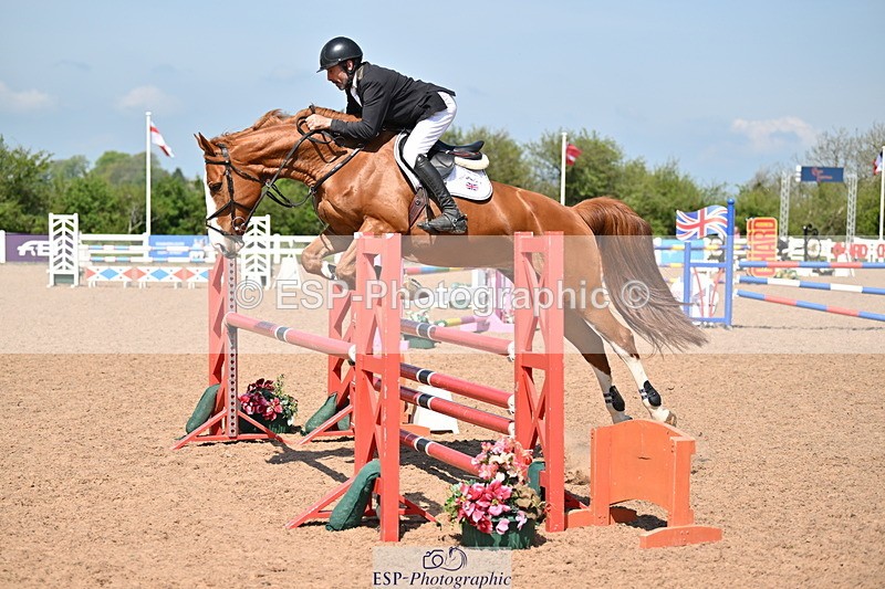 240509A-114044-01564 - Cls 2 Discovery and 1m Open