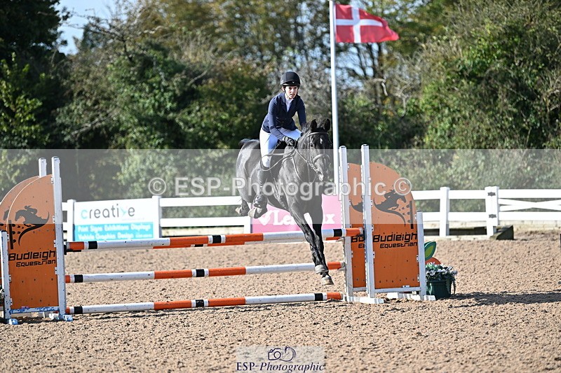 241004A-105050-01389 - Fri 07 Snr Brit Nov & 90cm Open