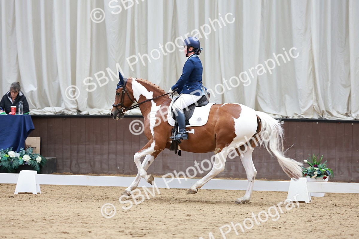 SBM_009003 - Class 6b - Novice 6 - 11.02-12.19