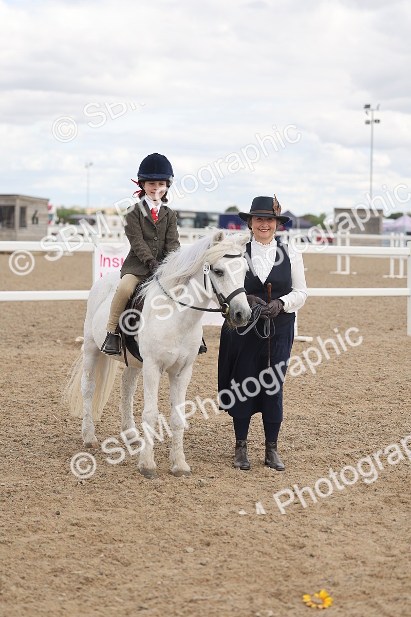 SBM_15800 - Class 309 - Lead Rein Pony
