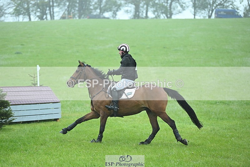 250418-102012-01141 - 056-Rupert.Batting-COOMBELAND.ALBERTS.RUMOUR.II