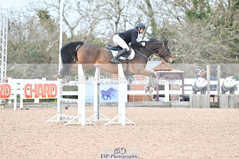 231208A-135230-01024 - Cls 6 Foxhunter & 1.20m Open