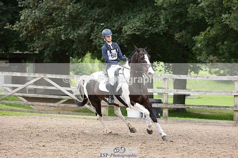 240803-110354-02155 - 068-Kelly_Knockaert-PIPER_II