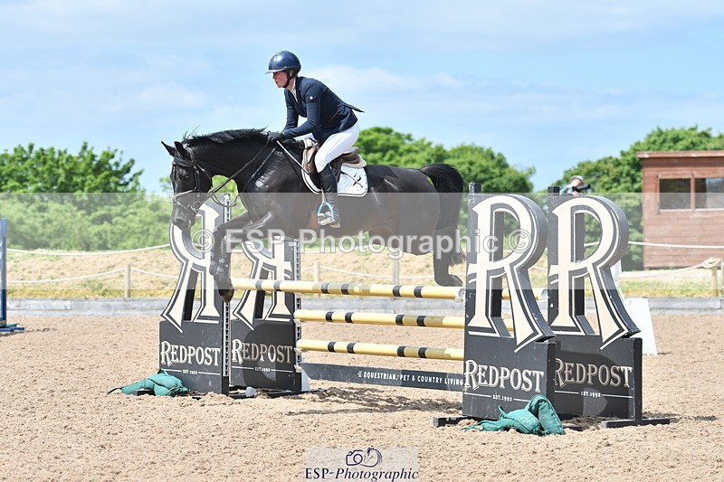 240609A-114515-04725 - Cls 17 Snr 1.05m Open