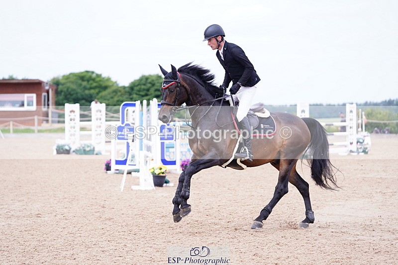 240803A-105054-07296 - Cls 29 Snr Foxhunter