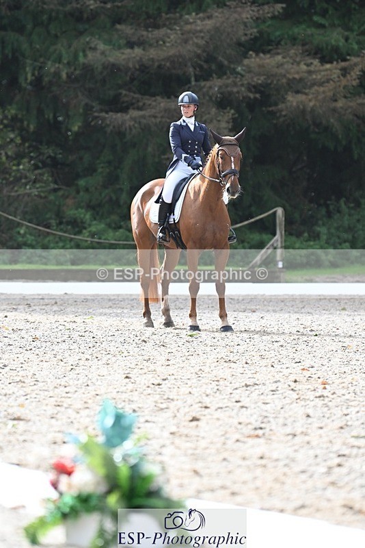 231019-121927-02731 - 043-OTTENTIK.NOBILITY-Dani.Evans-DR