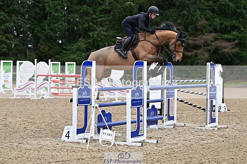 250201A-145413-01041 - Cls 04 Local Horse 120cm