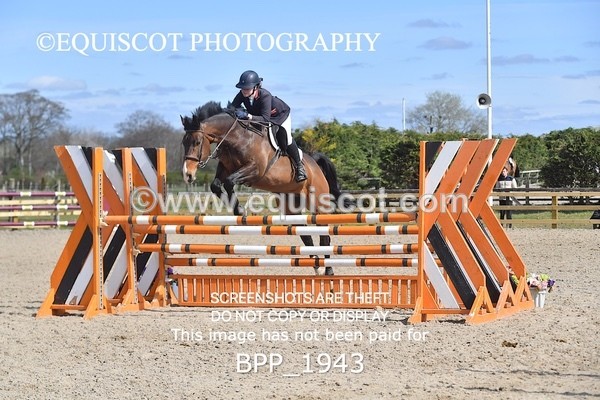BPP_1943 - CLASS 20 SUN RHS Foxhunter Championship Qualifier