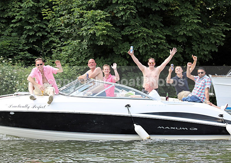 130706 PRACTICALLY PERFECT WT7A1404 - HENLEY ROYAL REGATTA - Saturday 6th July 2013