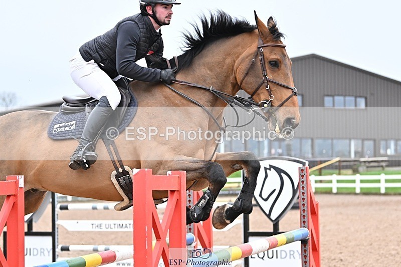 241127-132135-00663 - Cls 04A&B Snr Newc & 1.10m Open