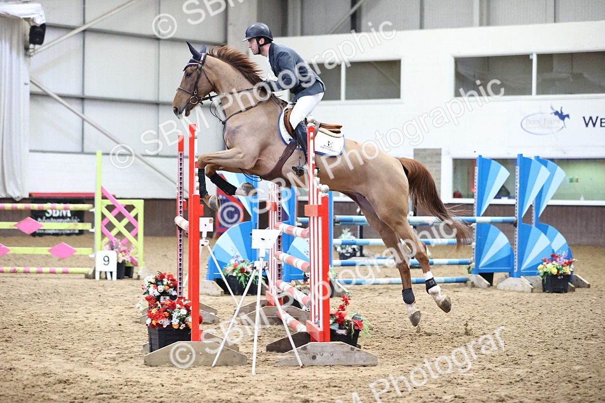 SBM_004998 - Class 16 - Senior Newcomers - 1.10m