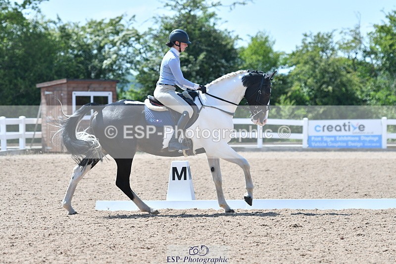 230520A-143722-01523 - Cls 7 Novice 34