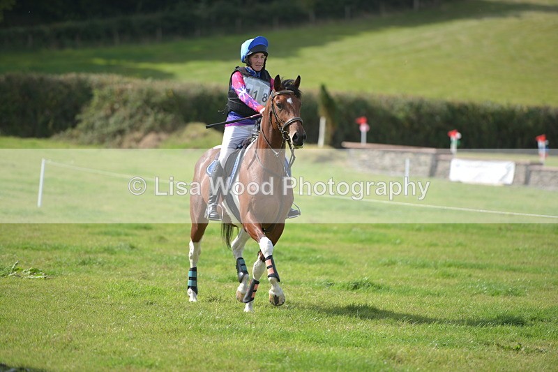 RAY_8418 - Class 1: Trebudannon Open: Red Table