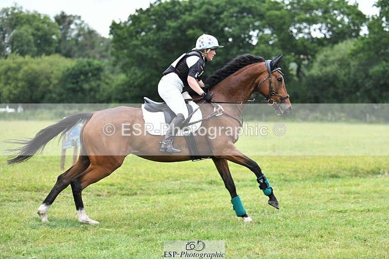 230625-104541-01152 - XC 90cm 9.45 to 11.00