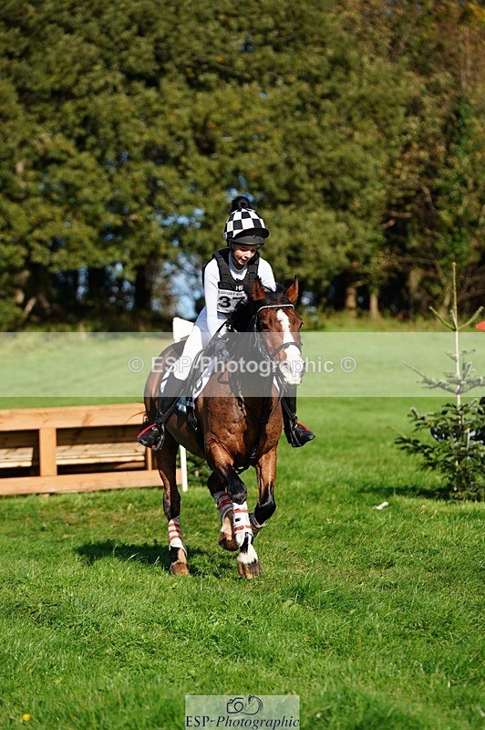 241026-112040-12095 - 375-Erin.Brown-50.SHADES.OF.BAY