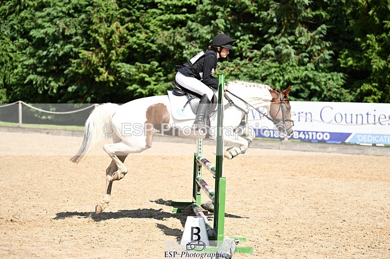 240824X-141809-29310 - 80cm Round 2 13.30 to 14.30