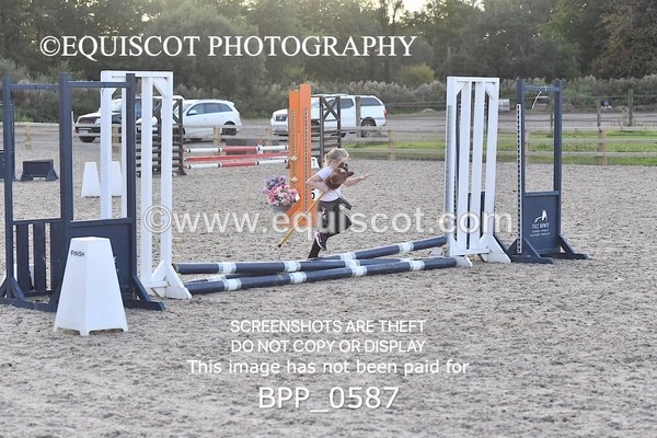 BPP_0587 - HOBBY HORSE SHOWJUMPING CLASSES