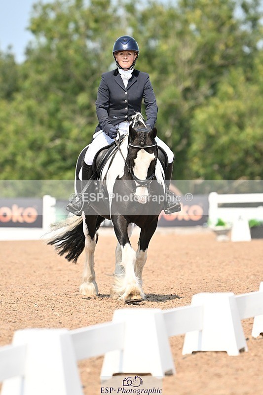 250816-132245-04668 - 114-Stacey.DonnisonPaddy.XIII