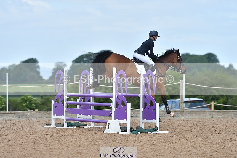 240609A-110941-04434 - Cls 17 Snr 1.05m Open